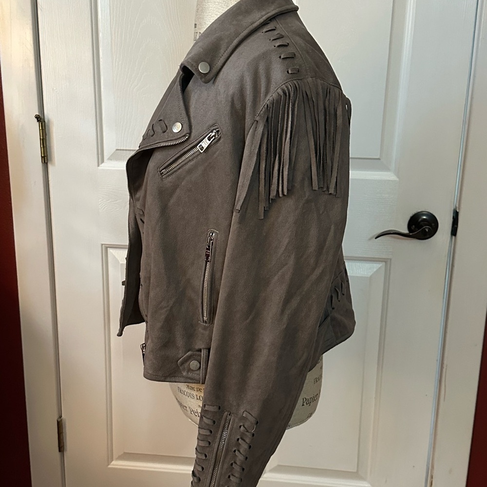 Women’s Faux Suede Moto Style Fringe Jacket - Picture 7 of 13